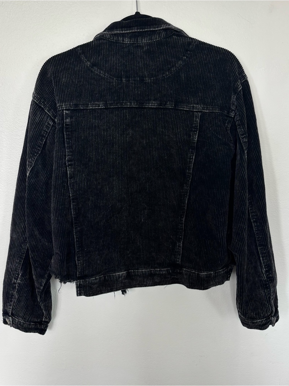 POL Cotton Distressed Corduroy Cropped Jean Jacket Frayed Chewed Raw Hem - Picture 2 of 8